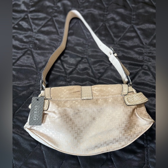 ✨ Guess Beige Studded Shoulder Bag ✨ - Picture 3 of 6